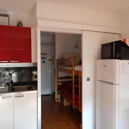 3 Etoiles 4 Couchages Port Cros A Apartmán